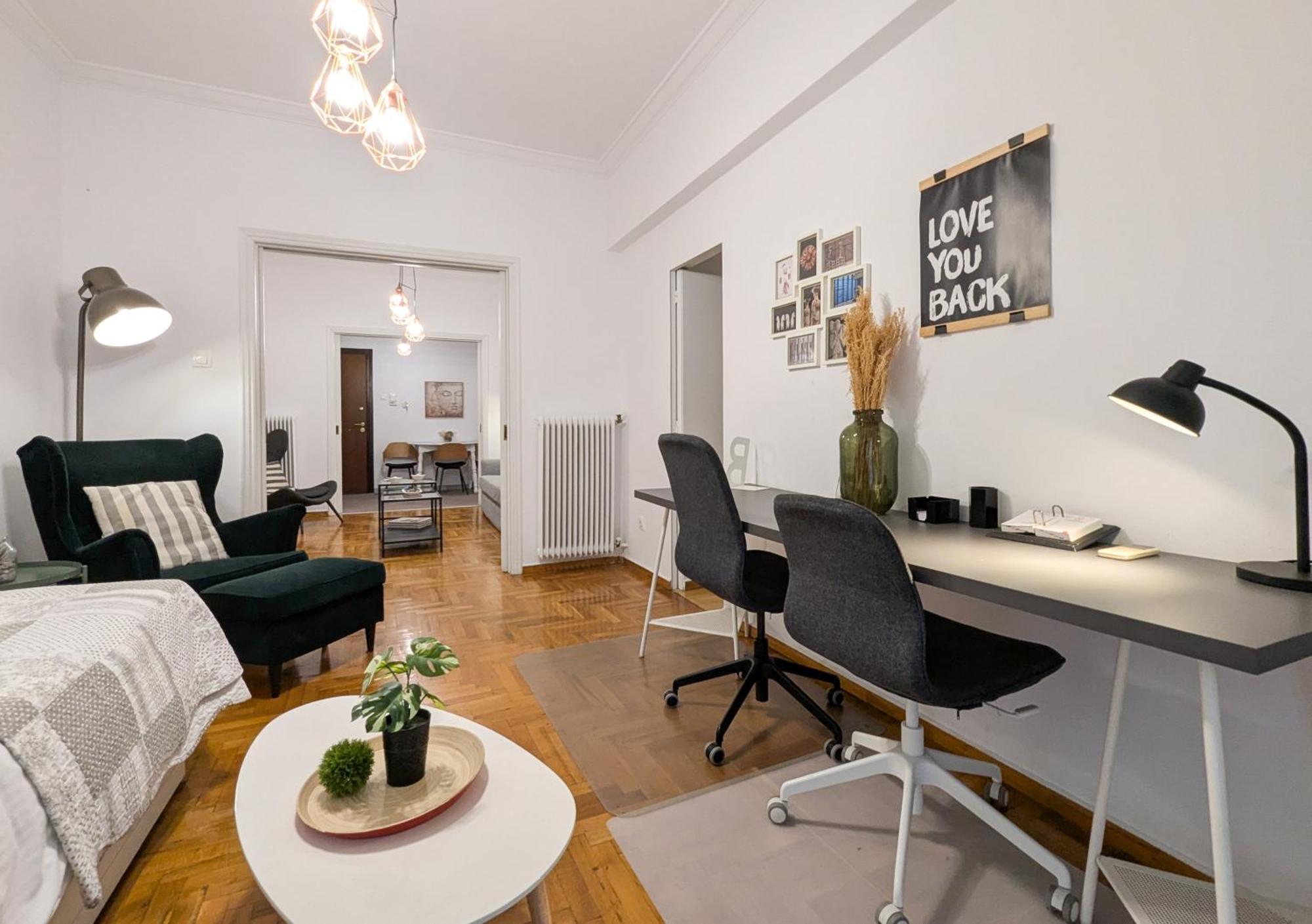 Spacious Apt For 5 Guests Next To Acropolis&Metro Atena Exterior foto
