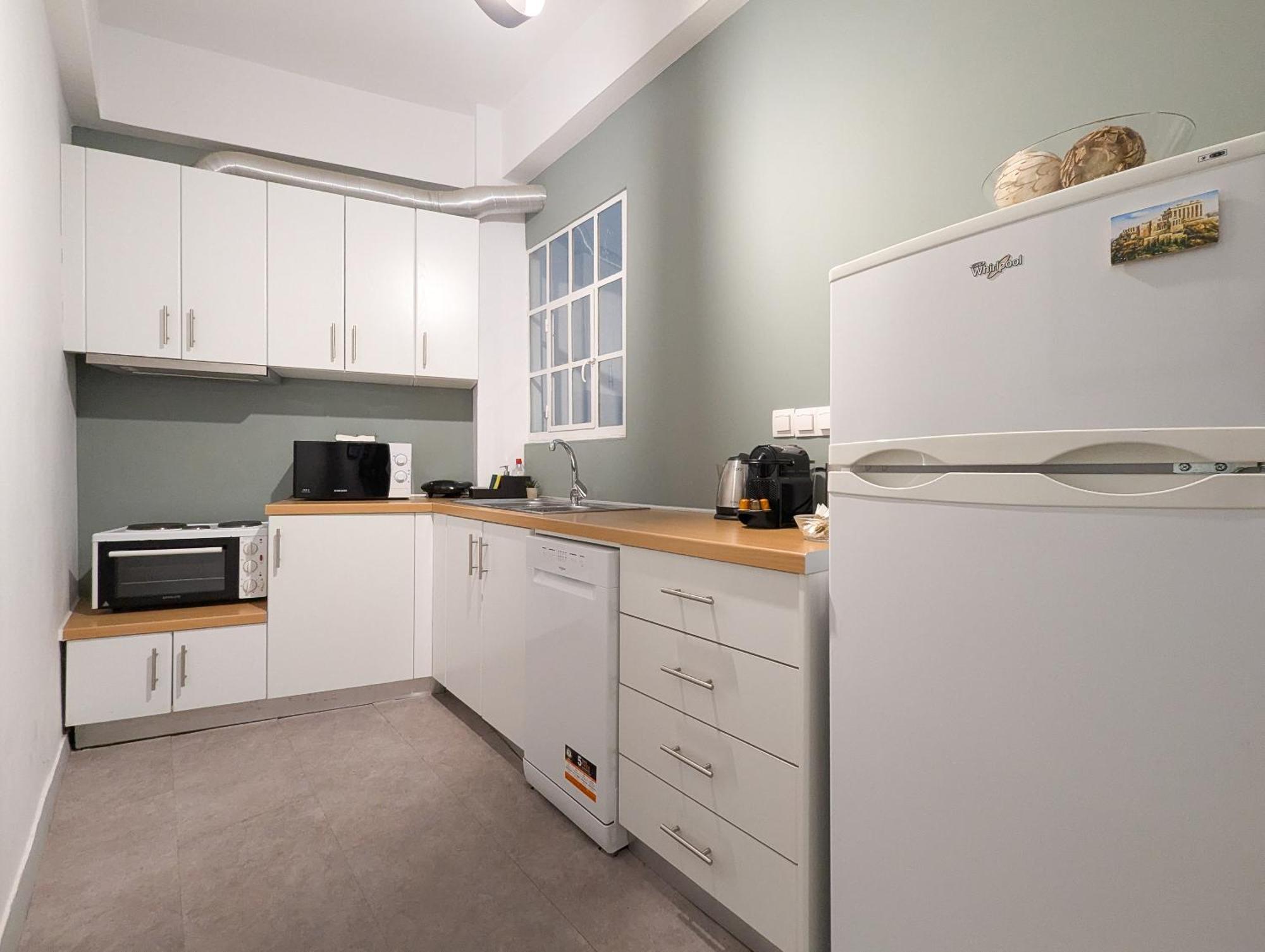 Spacious Apt For 5 Guests Next To Acropolis&Metro Atena Exterior foto